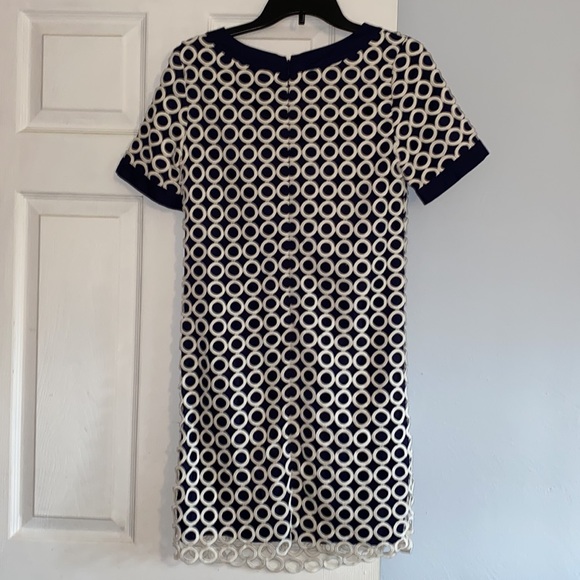 Boden Navy Blue White Eyelet Overlay Short Sleeve Cotton Shift Dress - Picture 5 of 14